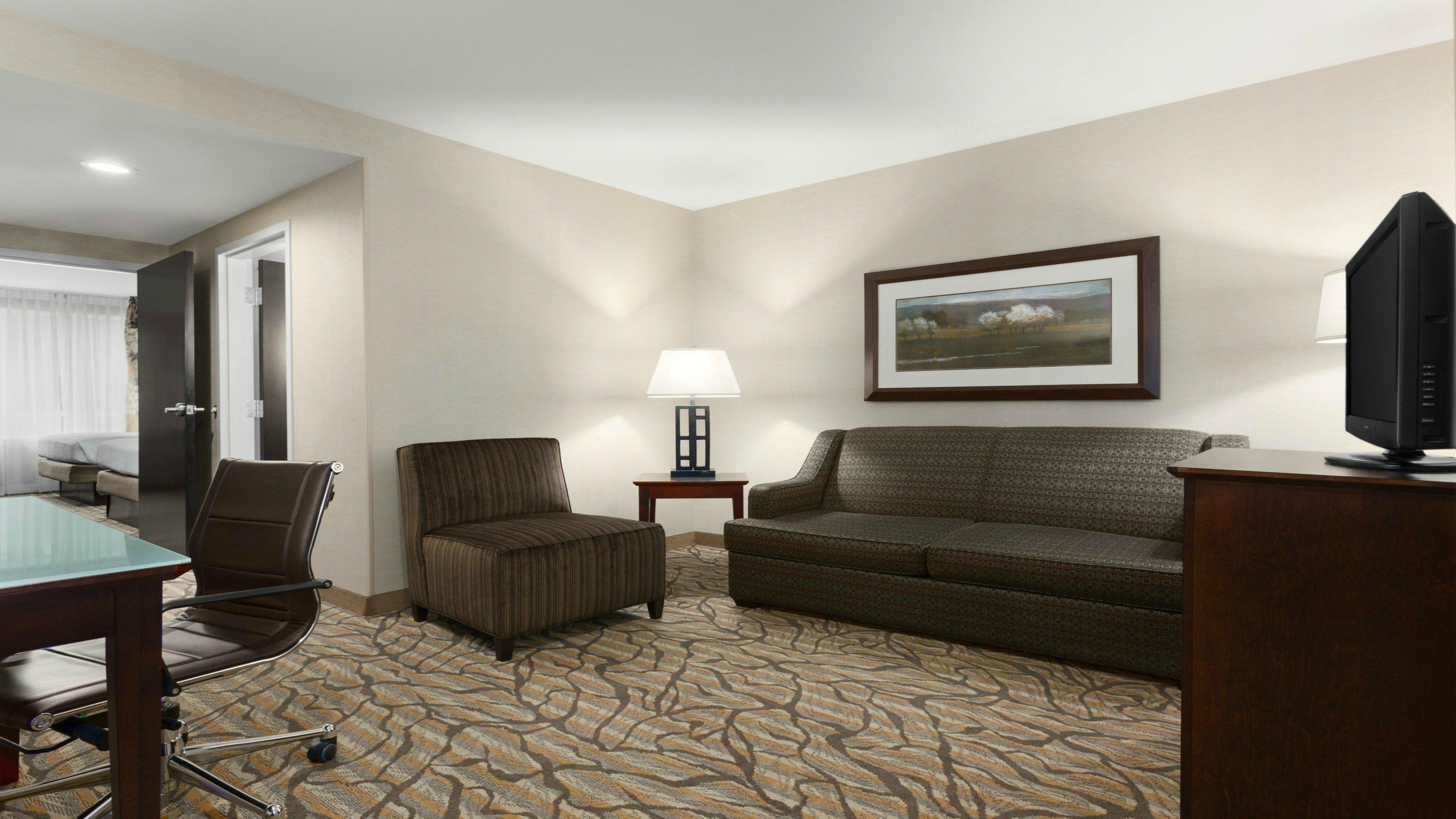 Holiday Inn Hotel & Suites Gateway By Ihg Williamsburg Ngoại thất bức ảnh