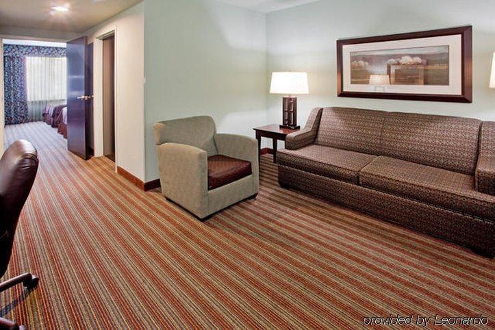 Holiday Inn Hotel & Suites Gateway By Ihg Williamsburg Ngoại thất bức ảnh